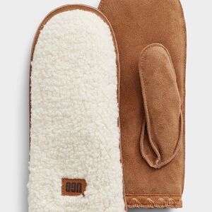 Ugg mittens